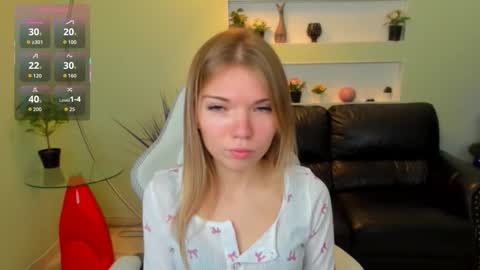 michafox online show from January 14, 11:48 am