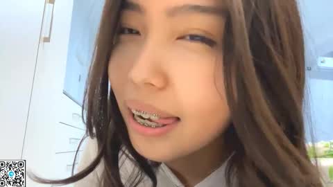 Aidaxo online show from October 28, 6:03 pm