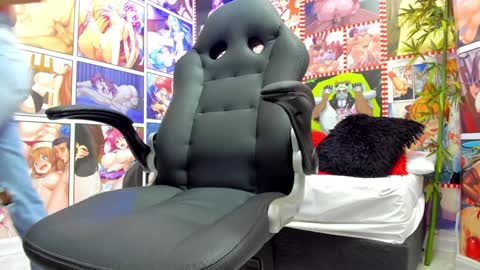 michel_lopez18 online show from December 11, 10:58 am