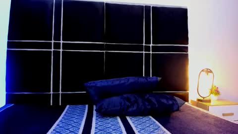 michel_vg online show from March 16, 11:25 am