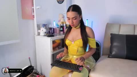 Michelle online show from February 26, 11:26 pm