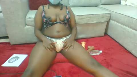 michellevice online show from January 13, 9:52 pm