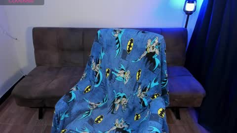 Snapshot of midnight07_ chatting on February 13, 4:11 am Blue online show from February 13, 4:11 am