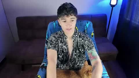 Snapshot of midnight07_ chatting on September 30, 3:28 pm Blue online show from September 30, 3:28 pm