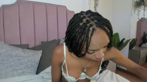    . online show from April 21, 3:35 am