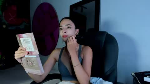 miia_bratz online show from May 28, 8:40 pm