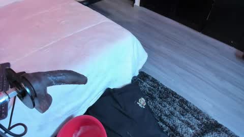 Mia Monroe online show from April 15, 5:30 am