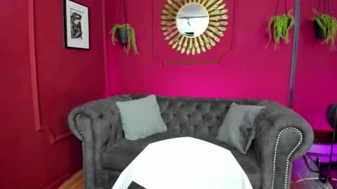 miilu  online show from March 3, 3:34 am