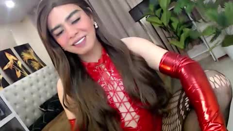 Theresa Luna online show from March 29, 7:13 pm