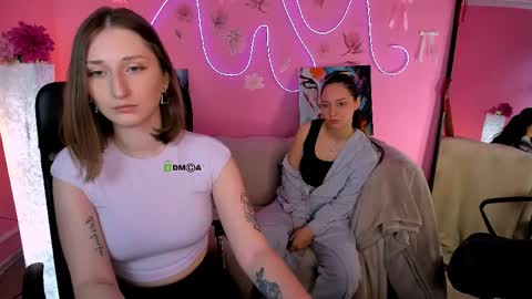 Miki online show from May 14, 6:08 am