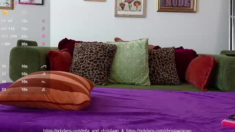 Mila  Christiaan online show from August 7, 9:22 pm