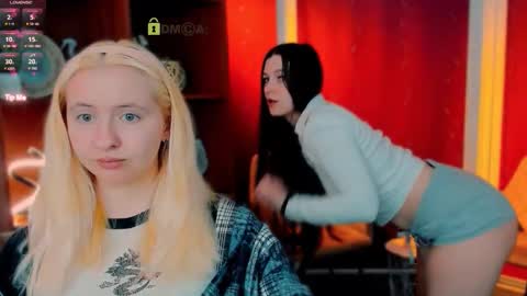 mila_glow online show from March 21, 8:19 am