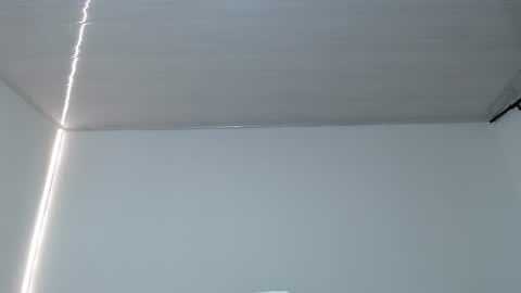 mila online show from December 3, 7:00 pm