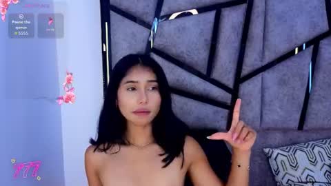milaa_star online show from June 19, 9:24 am