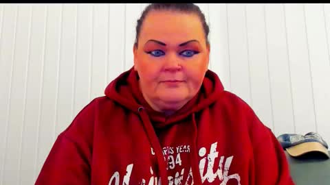 Lana online show from January 7, 11:35 am