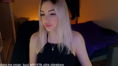 Lana online show from February 22, 7:37 pm