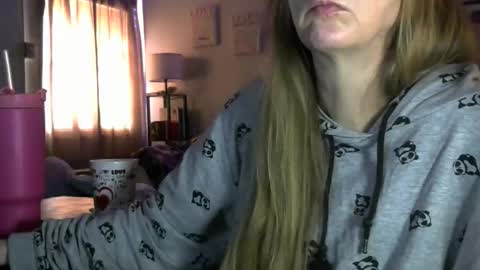 Mila online show from March 31, 2:06 pm