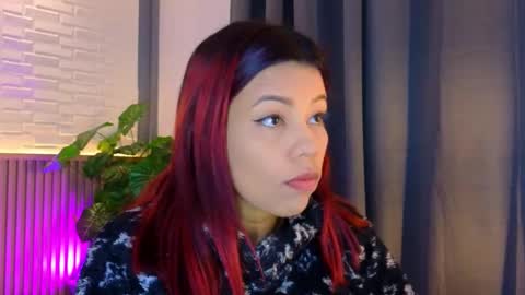 milena_lawson online show from November 10, 10:43 am