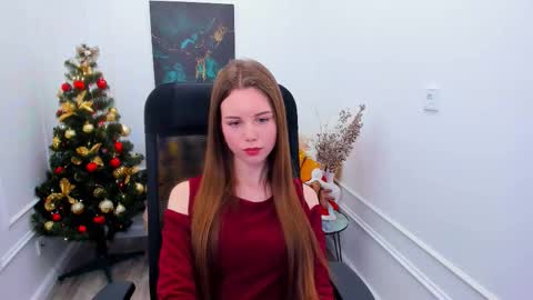 mileygloss online show from December 16, 11:49 am