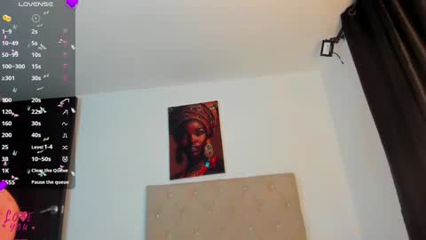 Paola  online show from March 3, 3:05 am