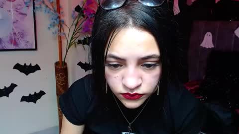 Violeta online show from November 4, 1:38 pm