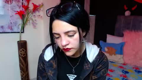 Violeta online show from November 18, 2:18 pm