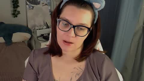 Milla online show from February 5, 2:20 pm