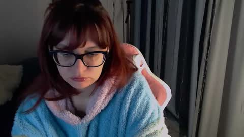 Milla online show from October 22, 7:19 pm