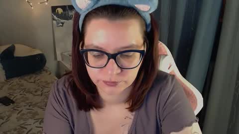 Milla online show from February 20, 3:57 pm