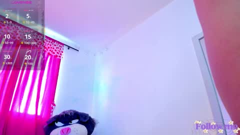         online show from December 20, 1:04 pm