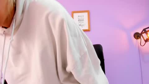 Millie online show from April 7, 12:07 pm