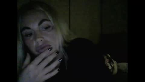 millisa13 online show from April 21, 1:42 am