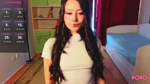 milly__foxy online show from March 19, 11:14 am