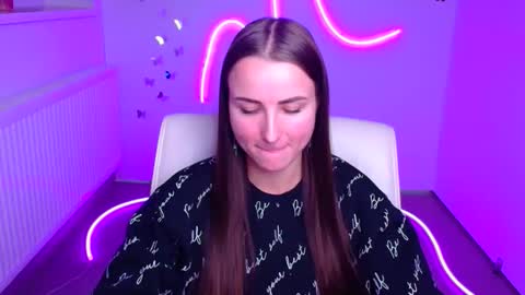 Milly online show from December 1, 12:30 pm