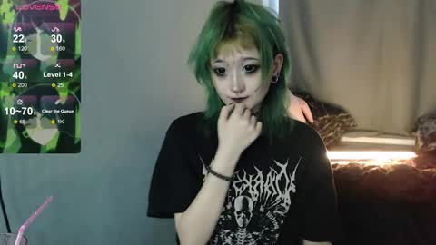 milten_trish online show from March 14, 4:57 am