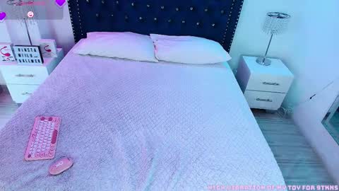 Milu ballmer  online show from September 26, 7:55 pm