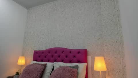 Milu Gomez online show from February 15, 11:31 am