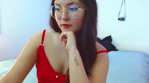 mily_baker online show from December 3, 3:29 am