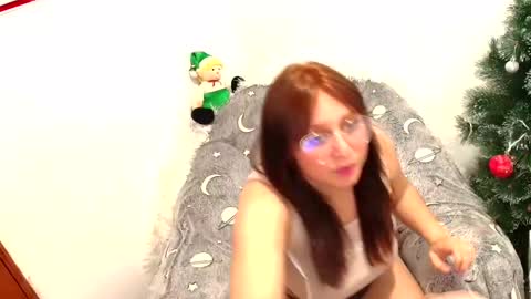 mimi online show from December 16, 11:18 pm