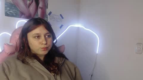 mimi online show from September 28, 5:14 am