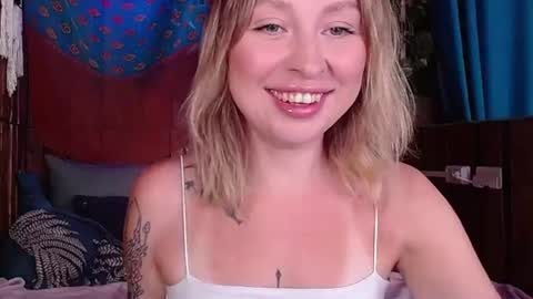 MiMi online show from August 2, 7:00 am