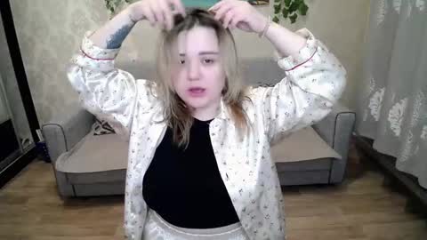 mimimishel_69 online show from March 7, 8:33 pm