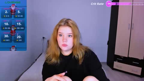 hi Im Mina  online show from December 21, 1:32 am