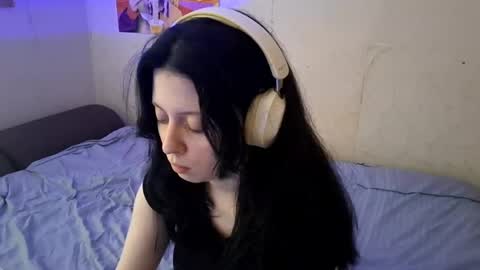 Mindy online show from March 31, 5:18 am