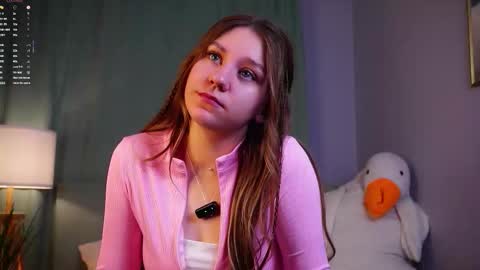 Mary online show from March 15, 1:40 am