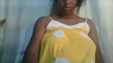 Minie4Tina online show from November 8, 5:45 am