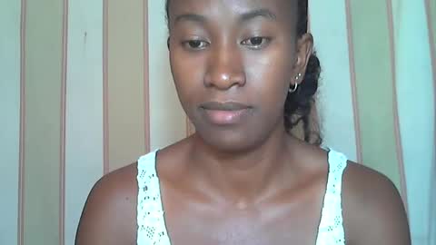 minouch211907 online show from February 14, 12:25 pm