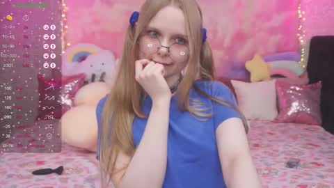 Vikki online show from February 10, 7:15 am