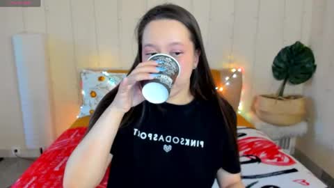 Mira online show from April 19, 2:44 am