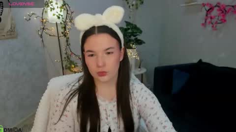 Mira online show from January 17, 3:25 am